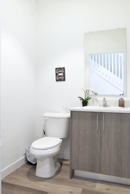 Awesome Townhouse 15 Minutes From The * Miami