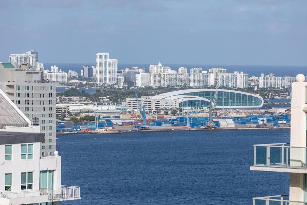 Apartment Ph Luxury 1 Bed 1 Bath • Brickell • Ocean Views Miami