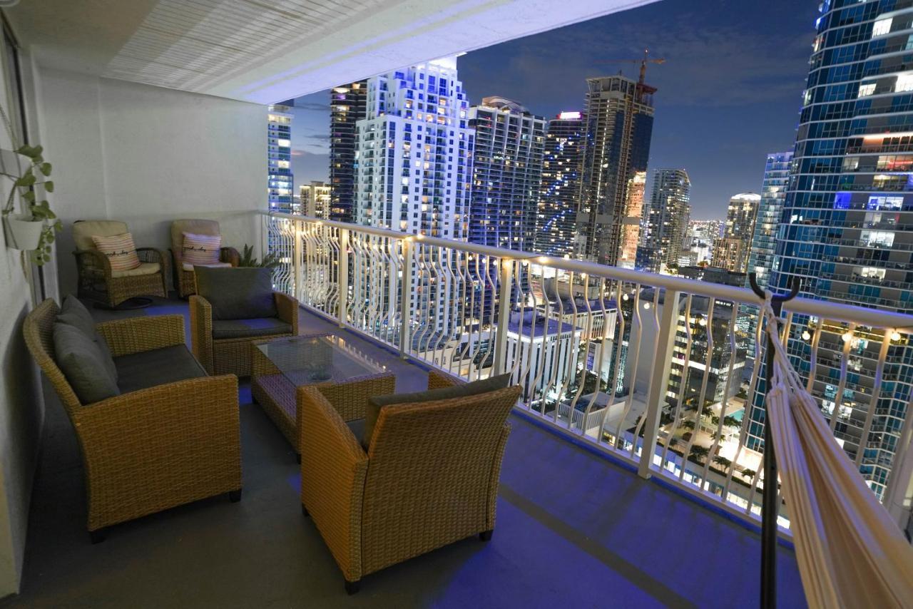 4 Bed Full In With Skyline & Sea View Apartment