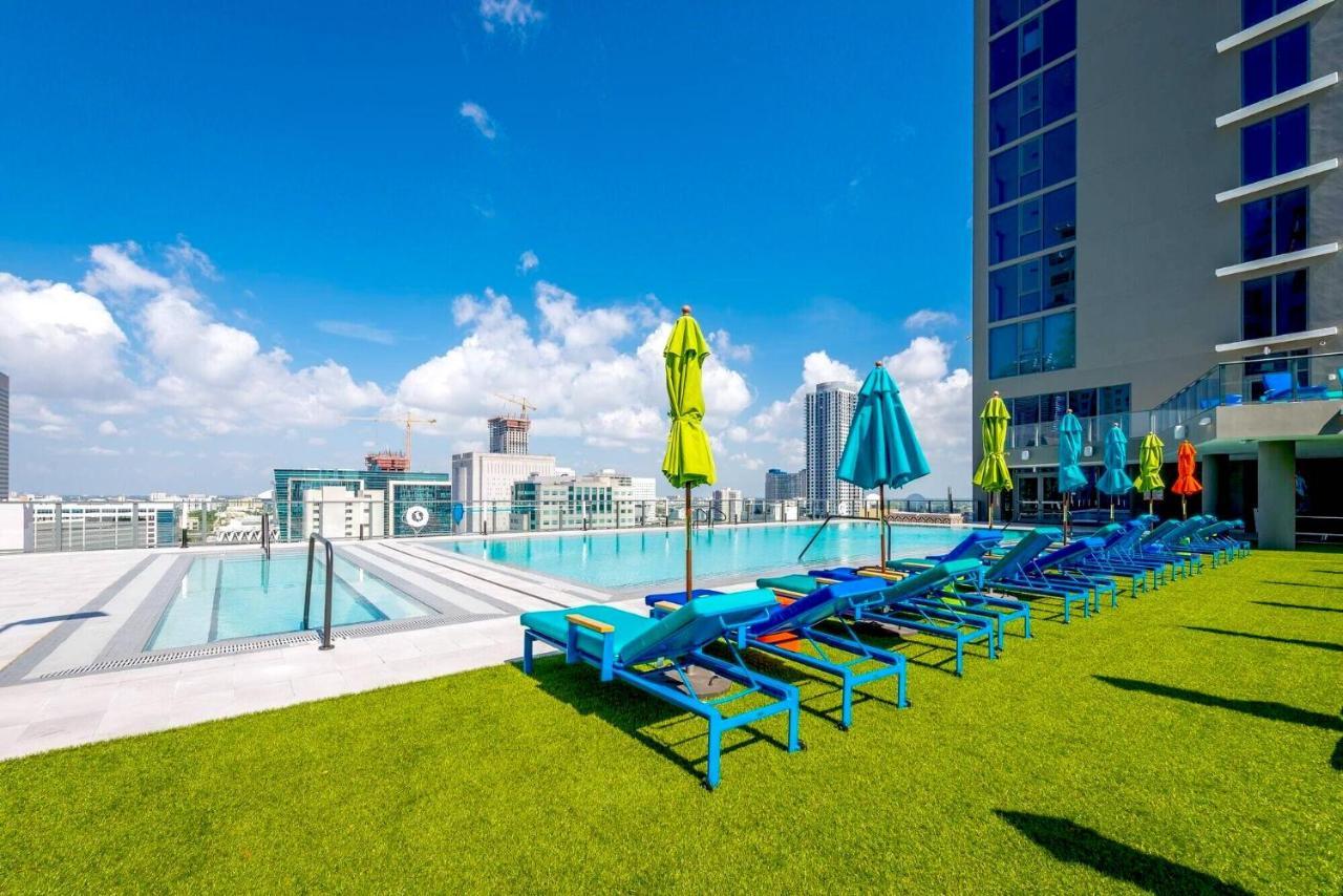 High! In The Sky! Exclusive Condo! Miami