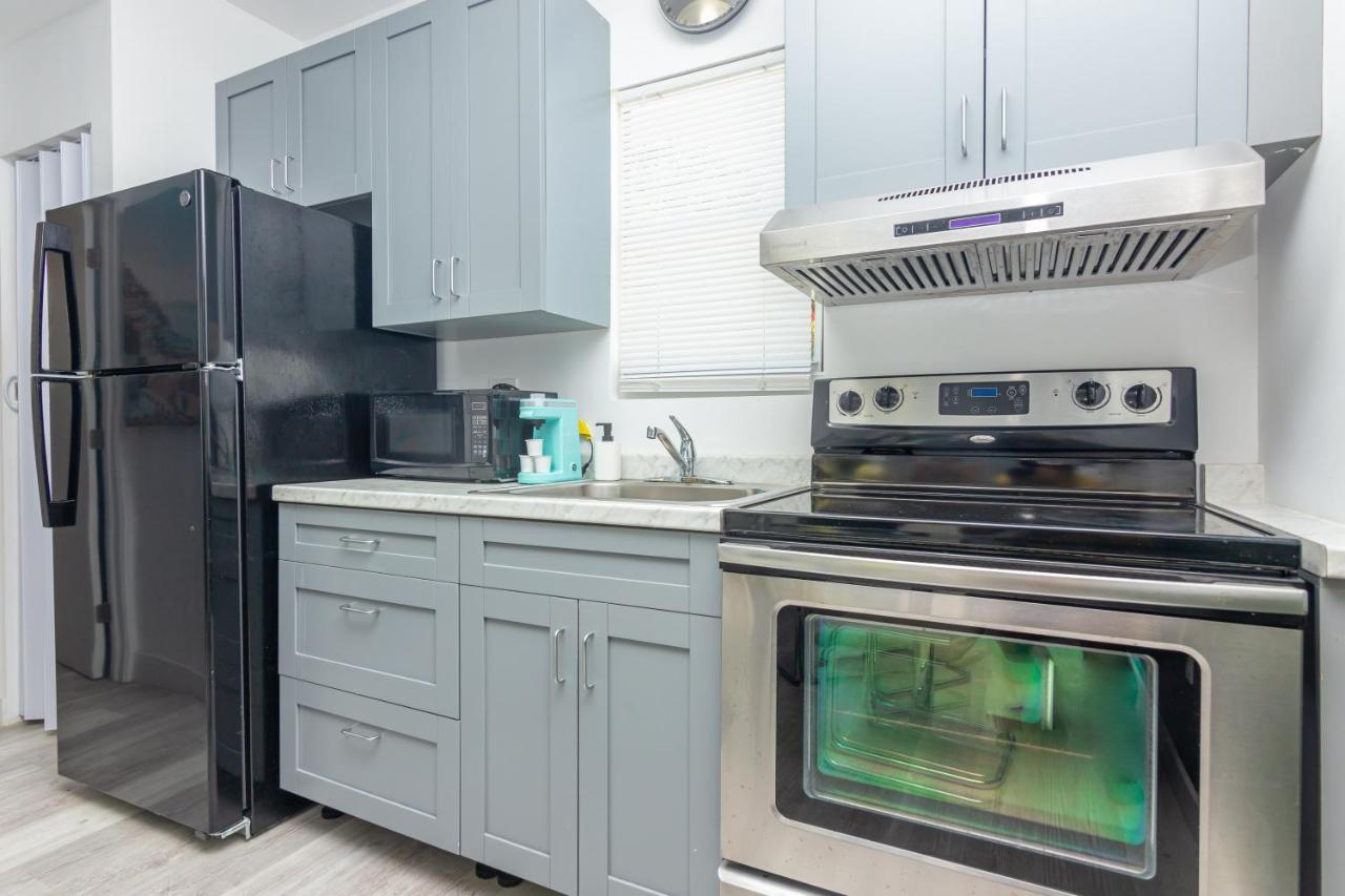 1 Bedroom With Balcony - Heart Of Downtown * Miami