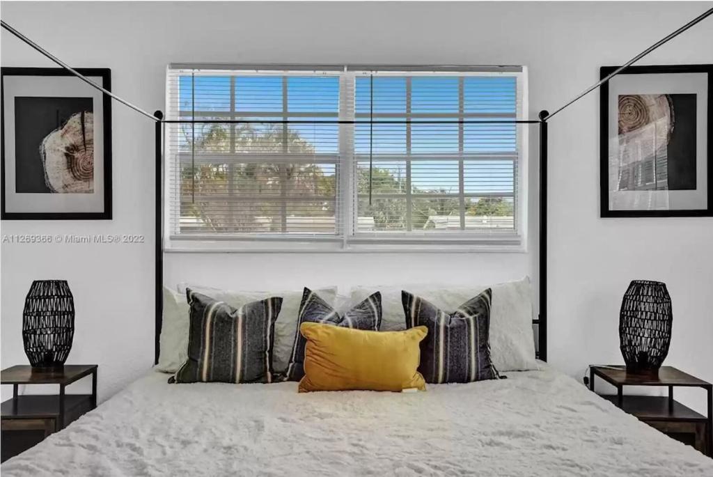 Luxury Pool // 5bd 4ba Miami