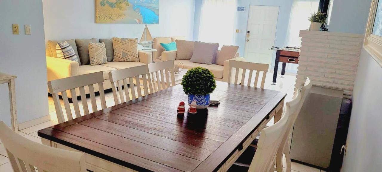 Guest house La Casona Azul *