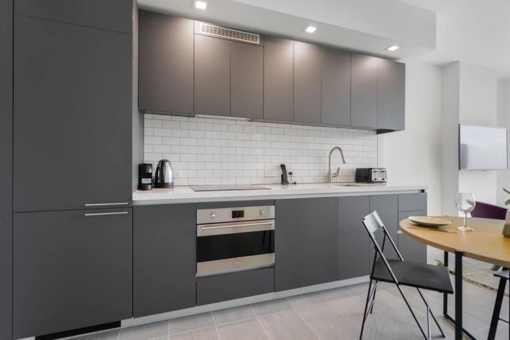 Apartment Wonderful 1 Bedroom With At Downtown Miami