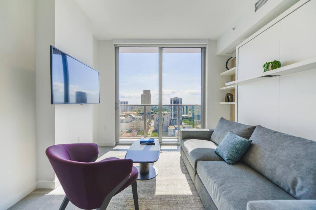 Stylish In The Heart Of - Walk To Bayside & Bayfront Park