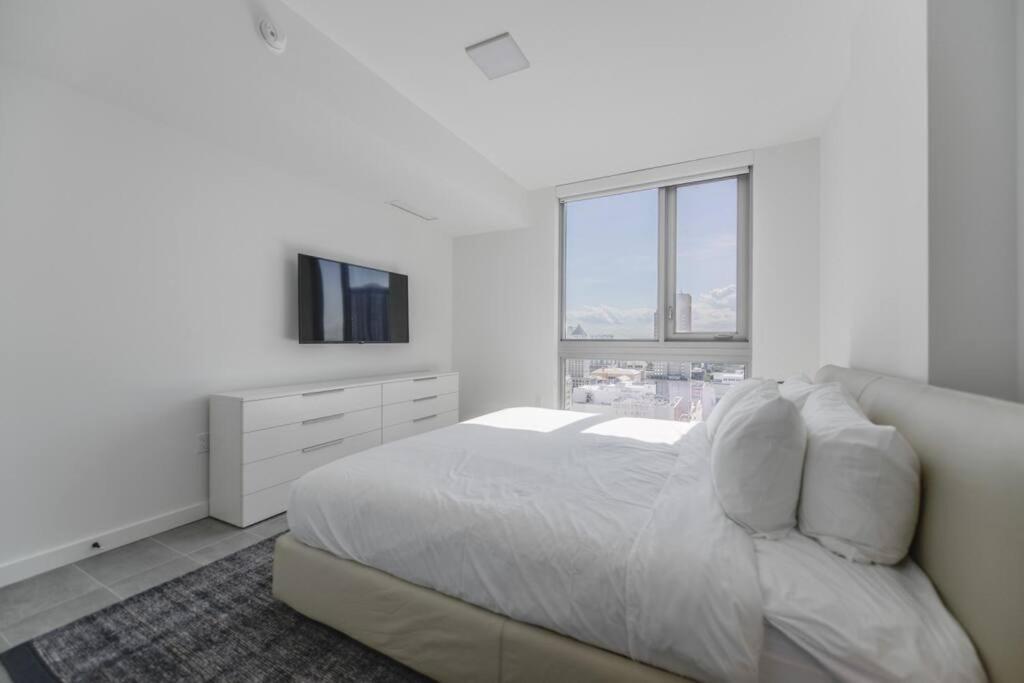 Stylish In The Heart Of - Walk To Bayside & Bayfront Park Miami