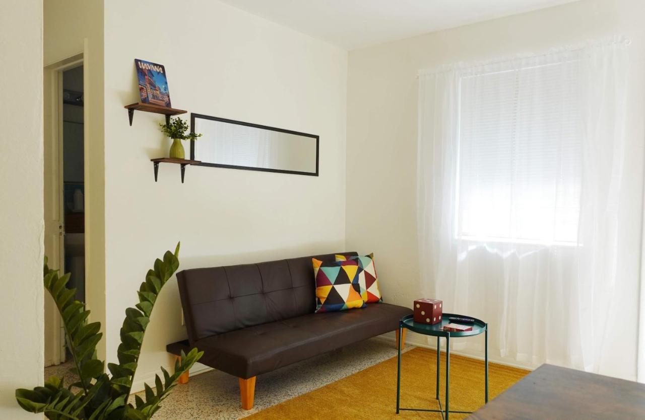 1 Bedroom With Parking Apartment Miami