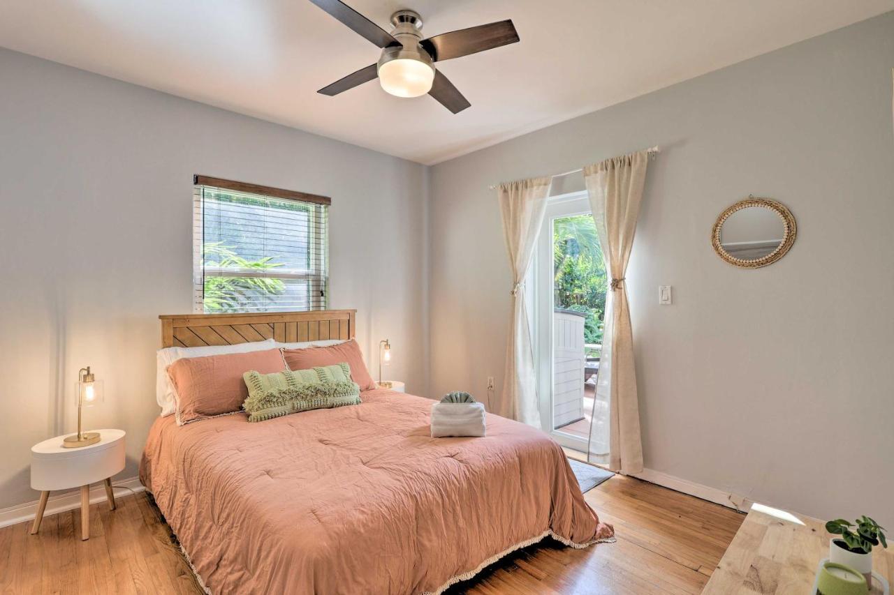 Holiday home Modern 2 Bd And Loft Getaway Less Than 9 Mi To Dtwn!