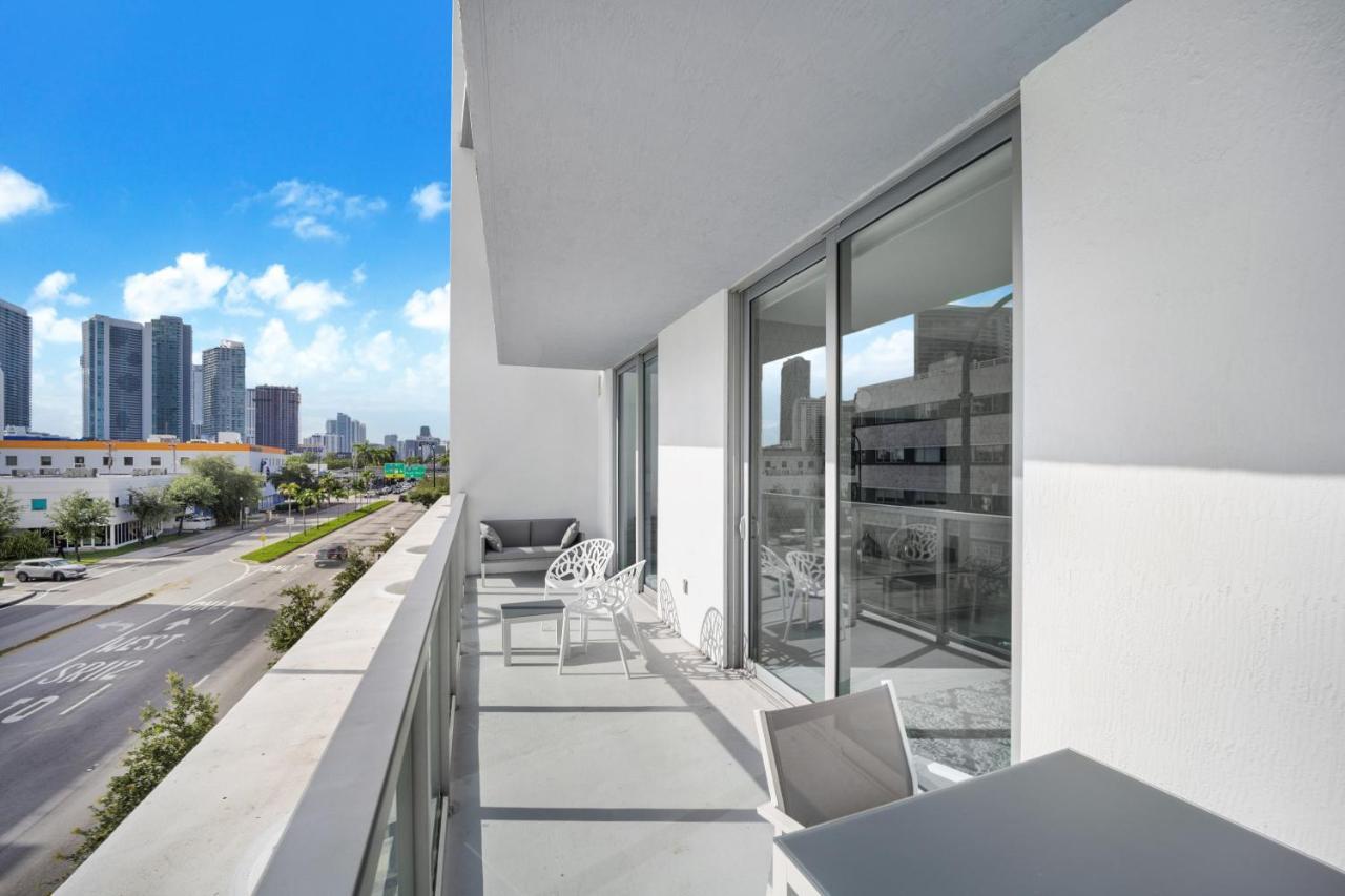 Nomada Destination Residences - Quadro Apartment
