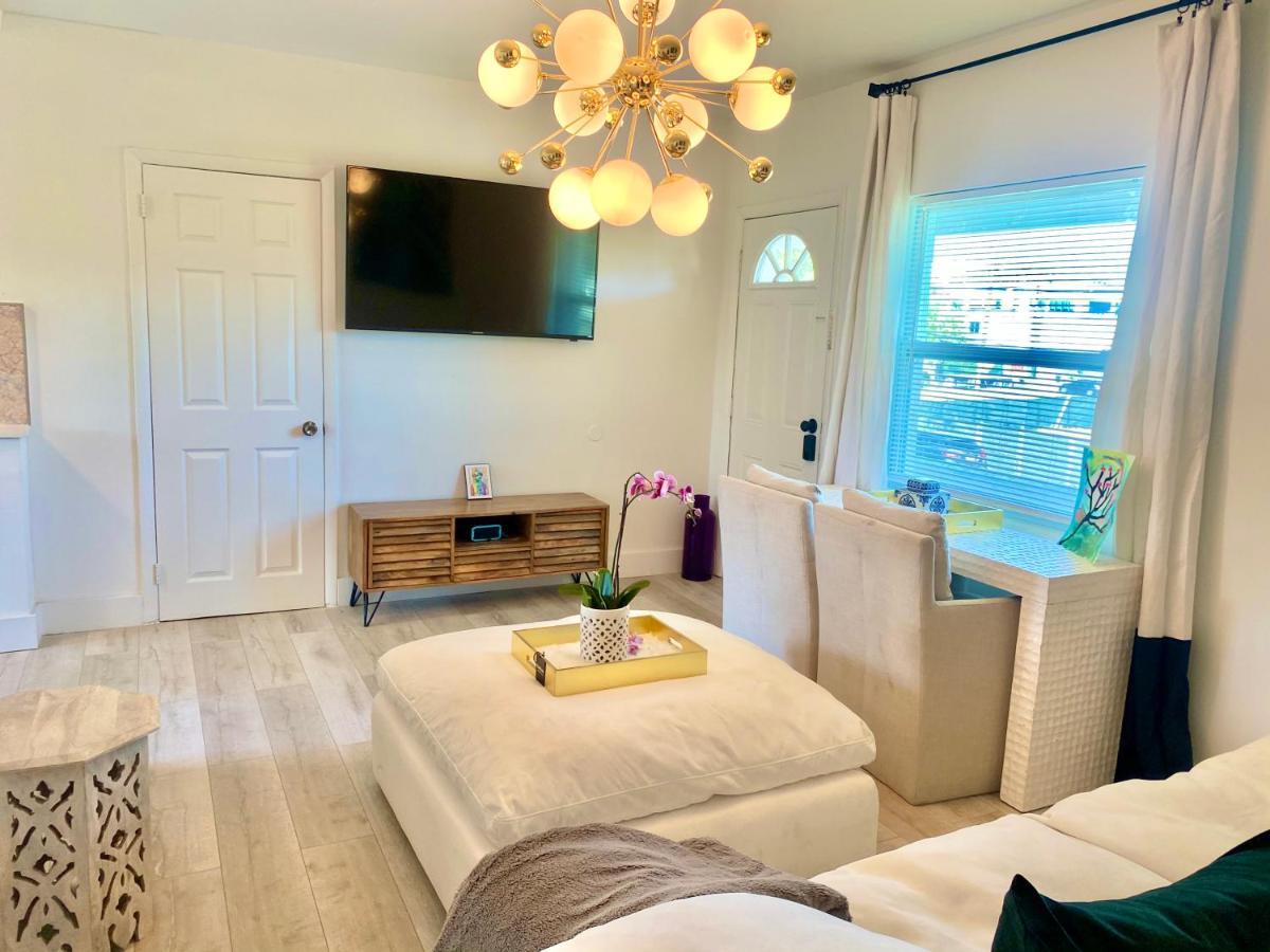 The Carrington: Multi-unit Retreat With * Miami