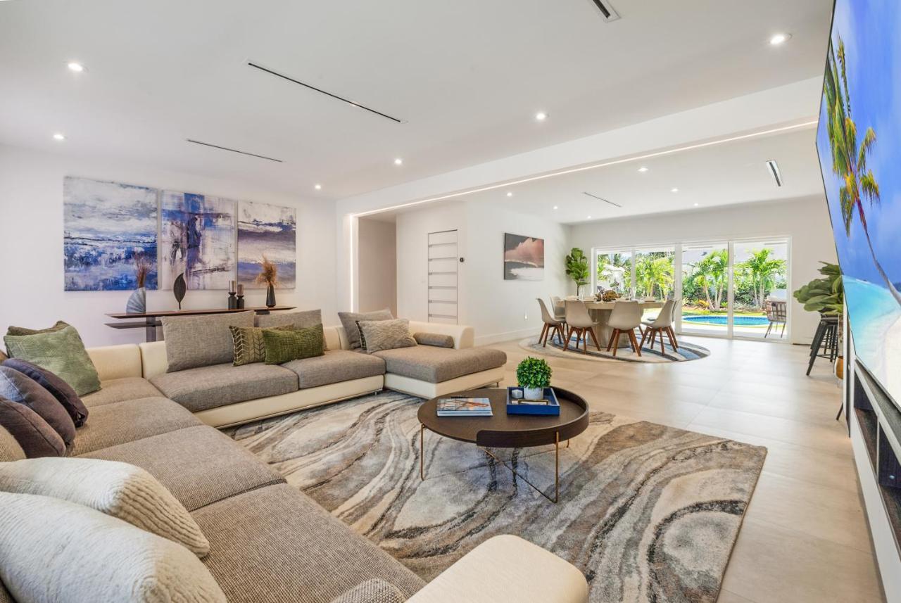 Premium Miami Villa Resort Pool, Golf & Bb Court L05 Holiday home