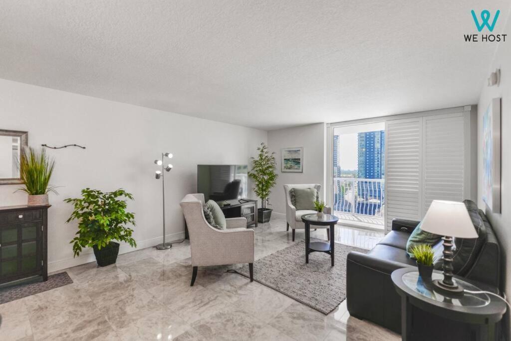 Amazing 3br At Brickell With Views