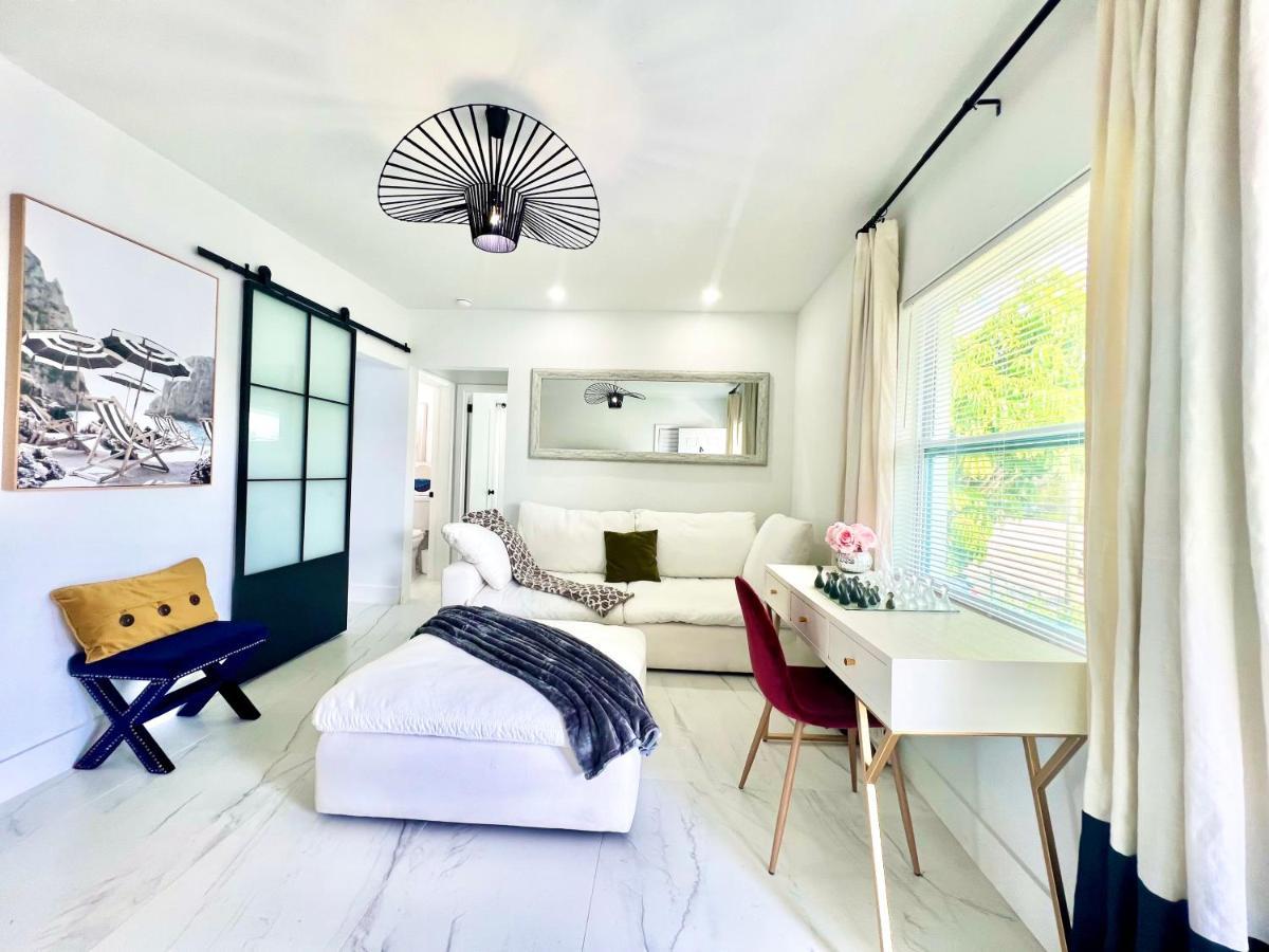 The Carrington: Multi-unit Retreat With * Miami