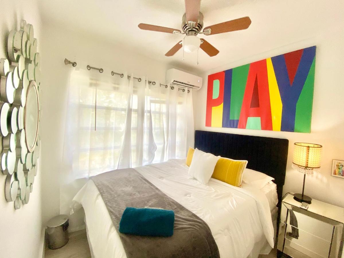 The Carrington: Multi-unit Retreat With * Miami