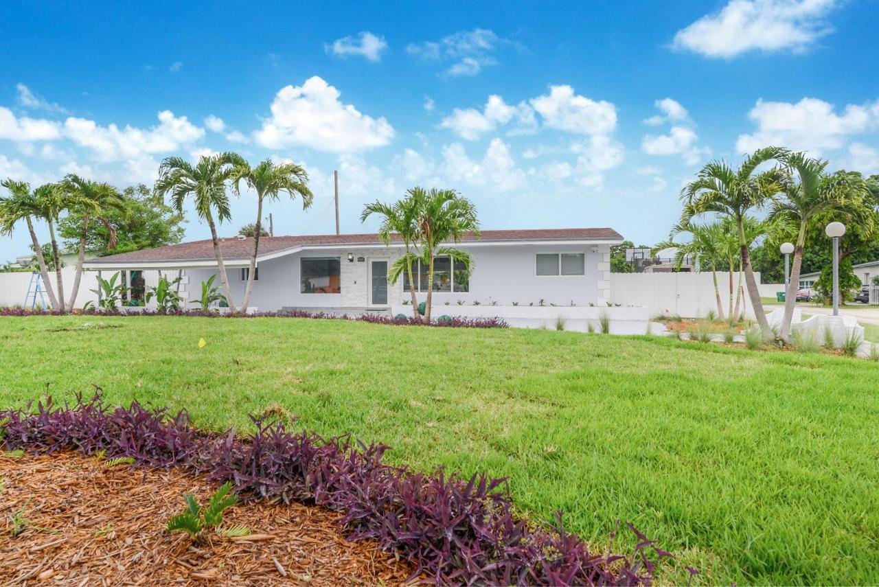 Family 5Br Miami Resort Pool, Sports & Bbq Oasis L04 Holiday home