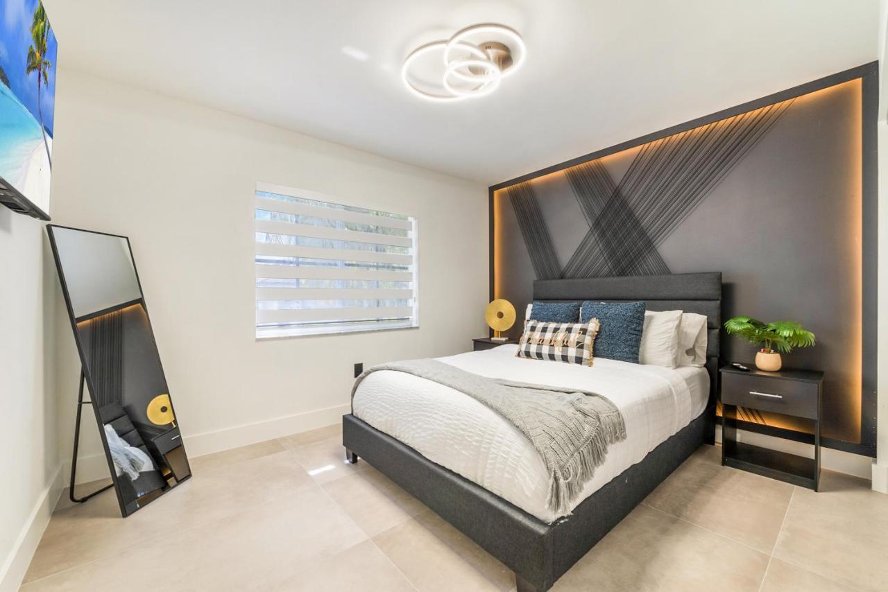 Deluxe House W 5br Mini Golf & Heated Pool L62 * Miami