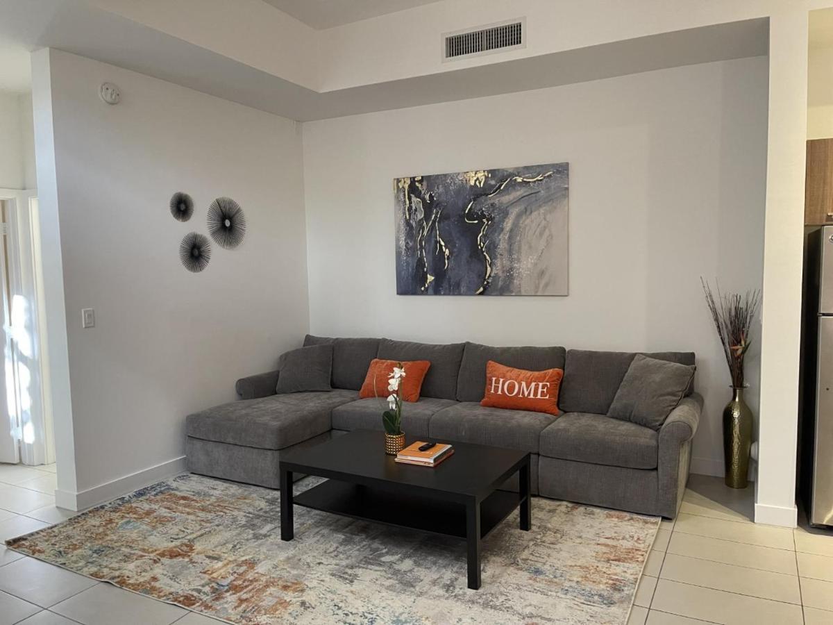 Zafiro Miami
