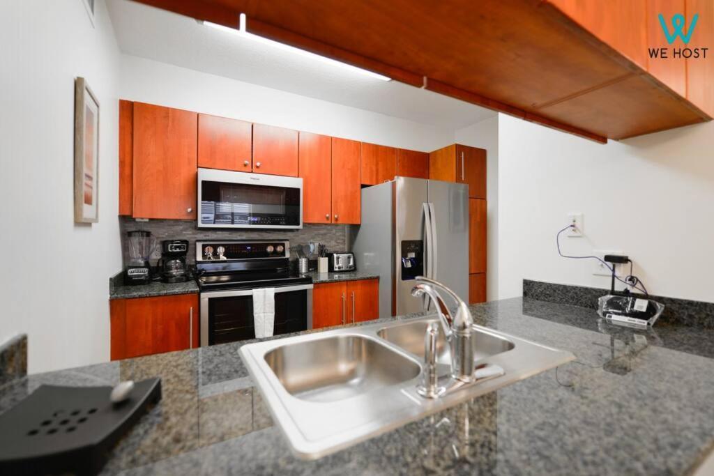 Amazing 3br At Brickell With Views Miami