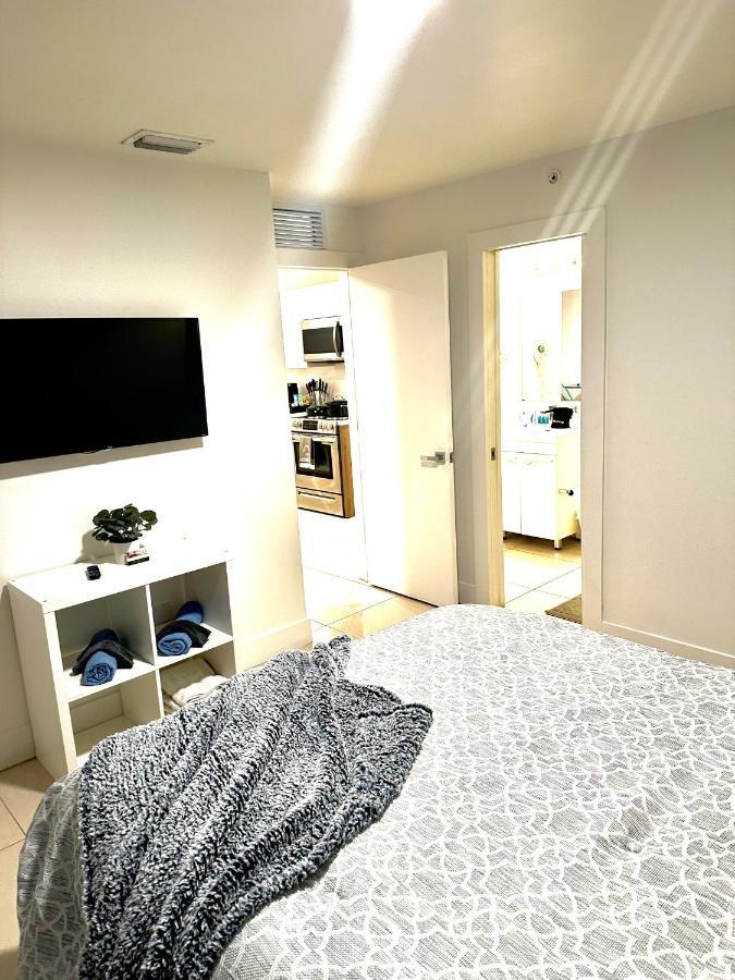 Apartment Minutes From South Beach