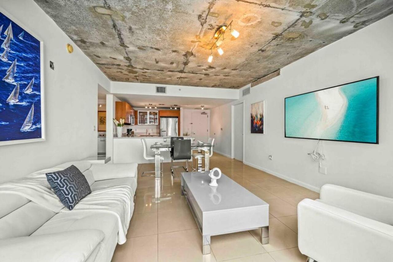 Casa de férias Amazing 2 Bed In Midtown With Free Parking Miami