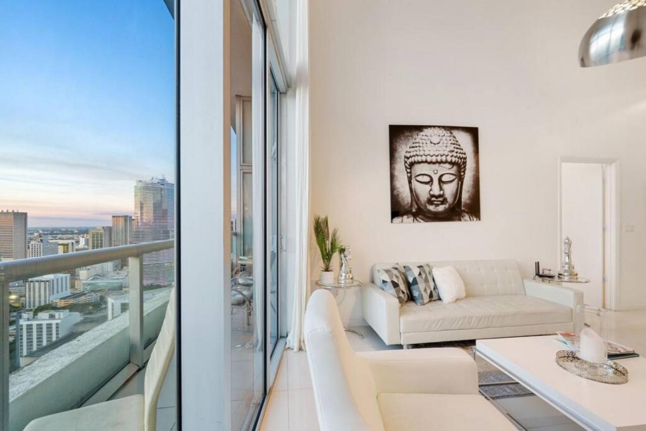 Beautiful One Bedroom 16ft Ceilings At The W Apartment *