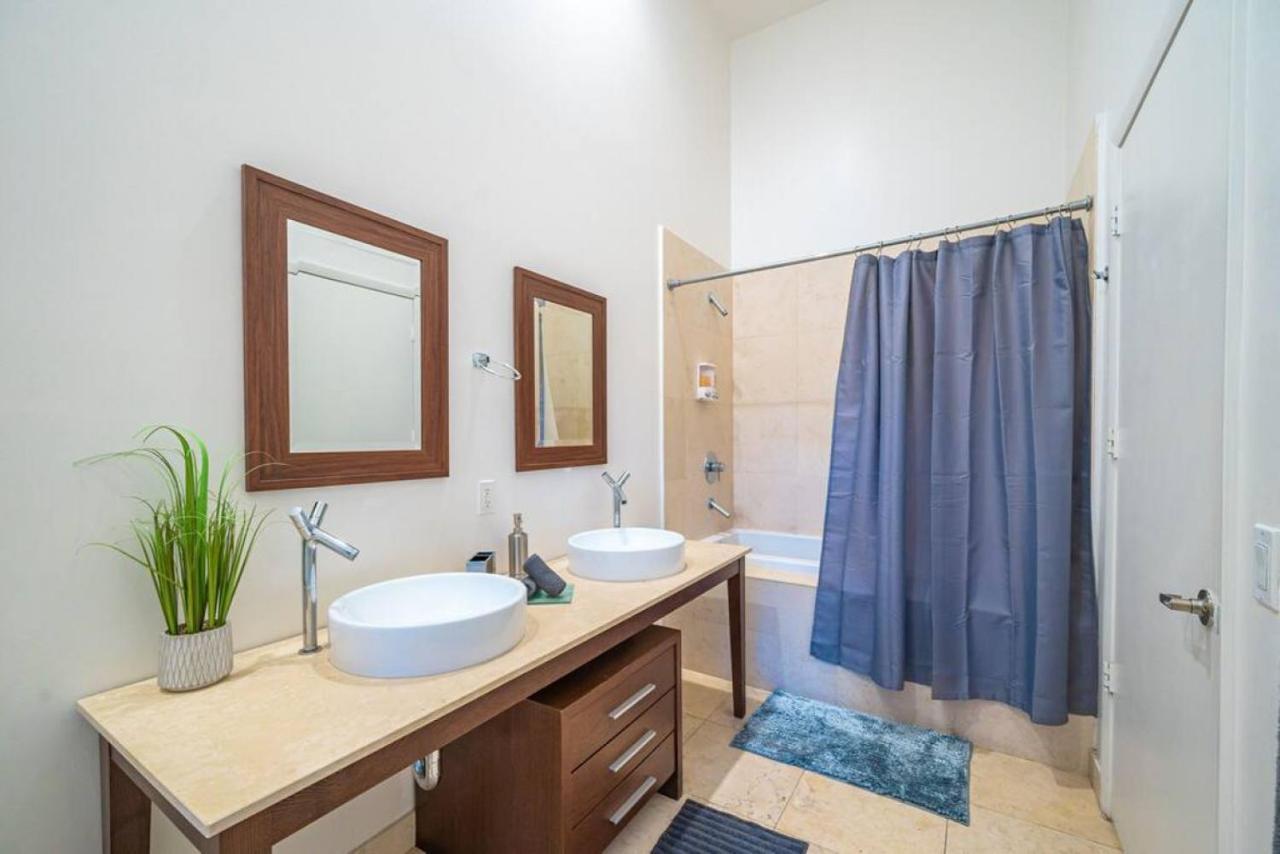 Beautiful One Bedroom 16ft Ceilings At The W Apartment Miami