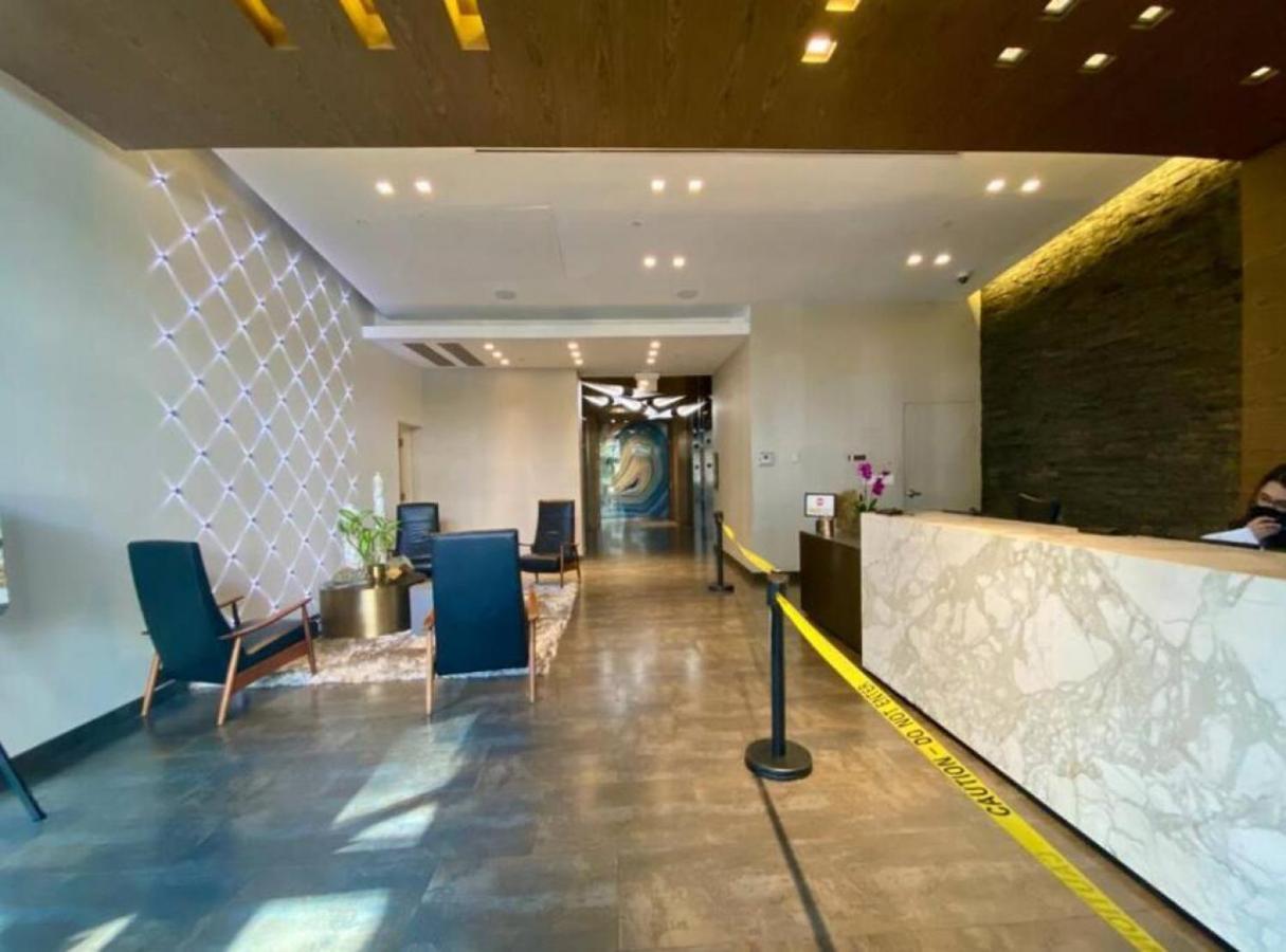 Casa de férias Amazing 2 Bed In Midtown With Free Parking *