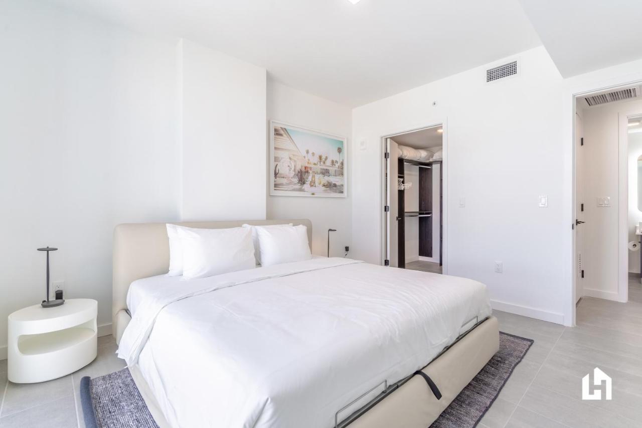 Apartamento Unique Dt Apts With Amenities Like Pool, Gym, Restaurants & Cowork Lounge By Luahost