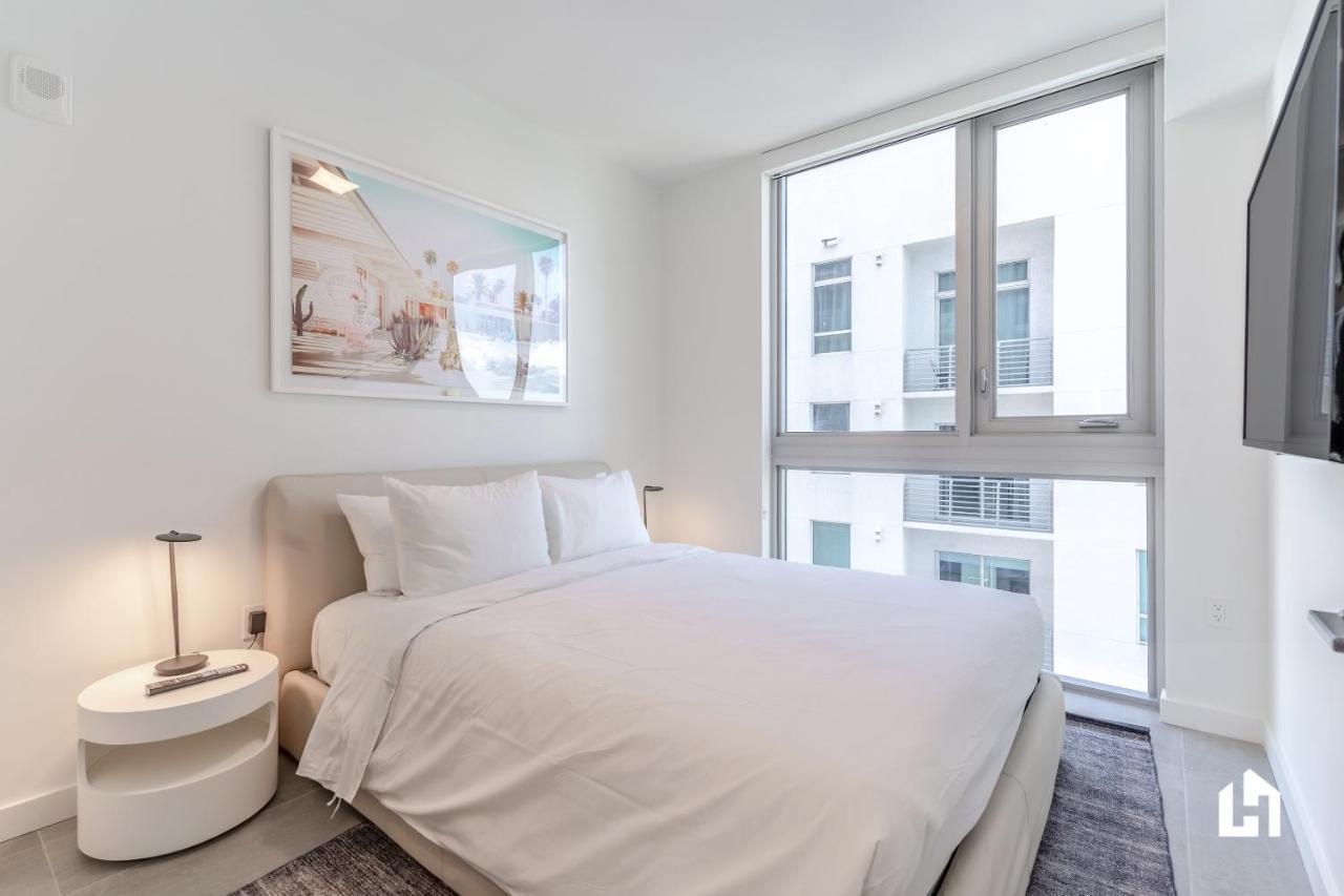 Apartamento Unique Dt Apts With Amenities Like Pool, Gym, Restaurants & Cowork Lounge By Luahost