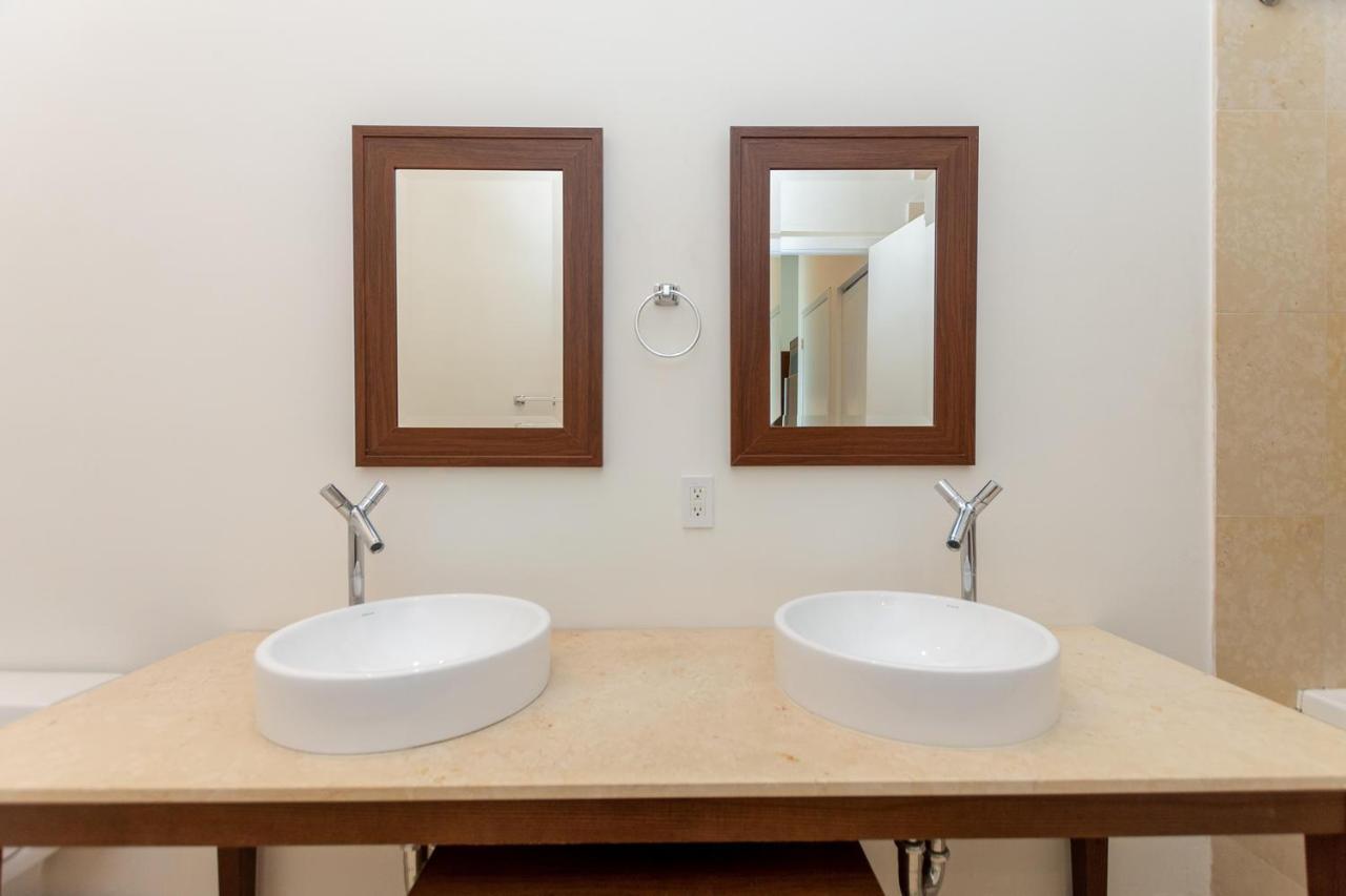 W-icon Brickell Apartment