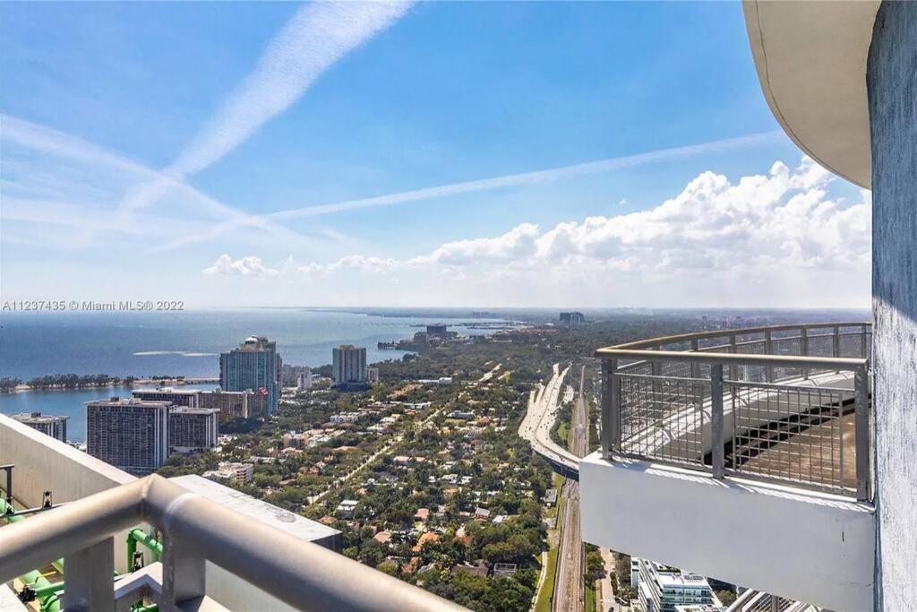 The Ph In The Heart Of Brickell Apartment
