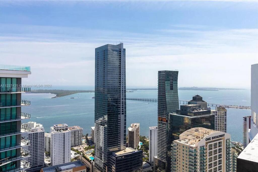 The Ph In The Heart Of Brickell *