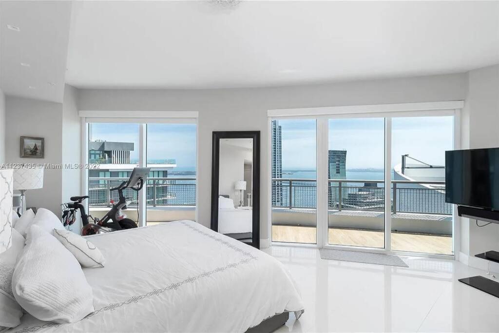 The Ph In The Heart Of Brickell Apartment
