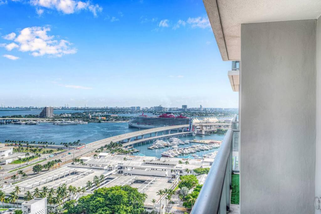 Apartment Lovely 1-bedroom Unit Downtown Miami/arena View