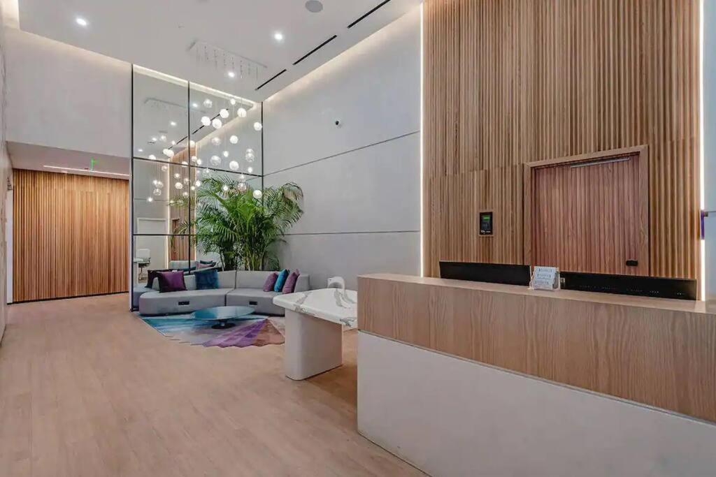 Amazing In Downtown Miami/brickell W/parking Miami