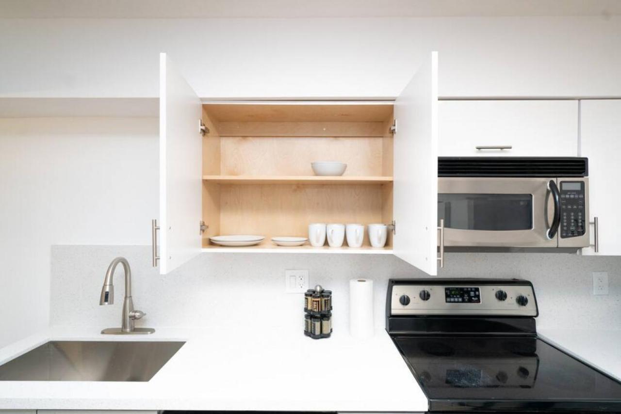 2bed 2 Bath Airbnb Friendly Building With Pool, Hot Tub, And Gym * Miami