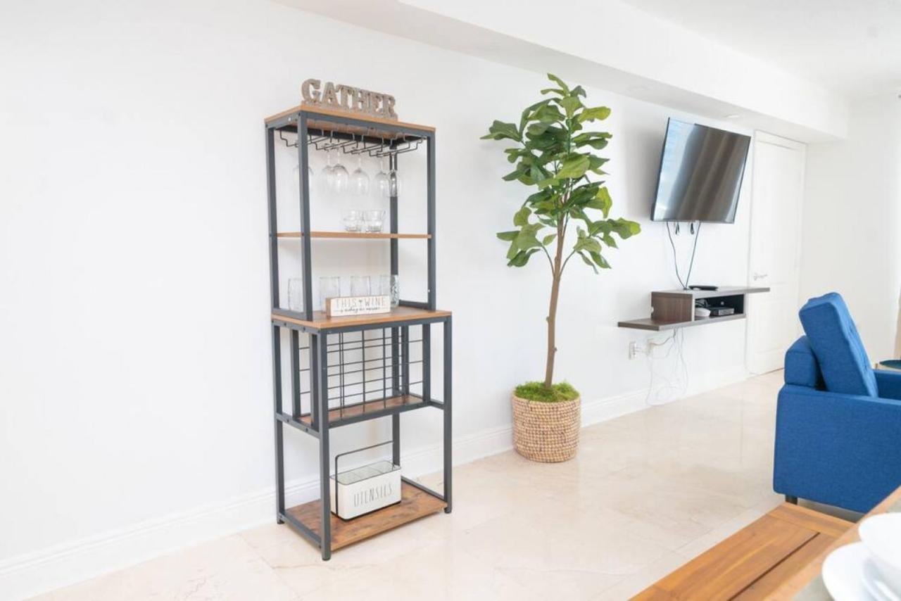 2bed 2 Bath Airbnb Friendly Building With Pool, Hot Tub, And Gym Holiday home