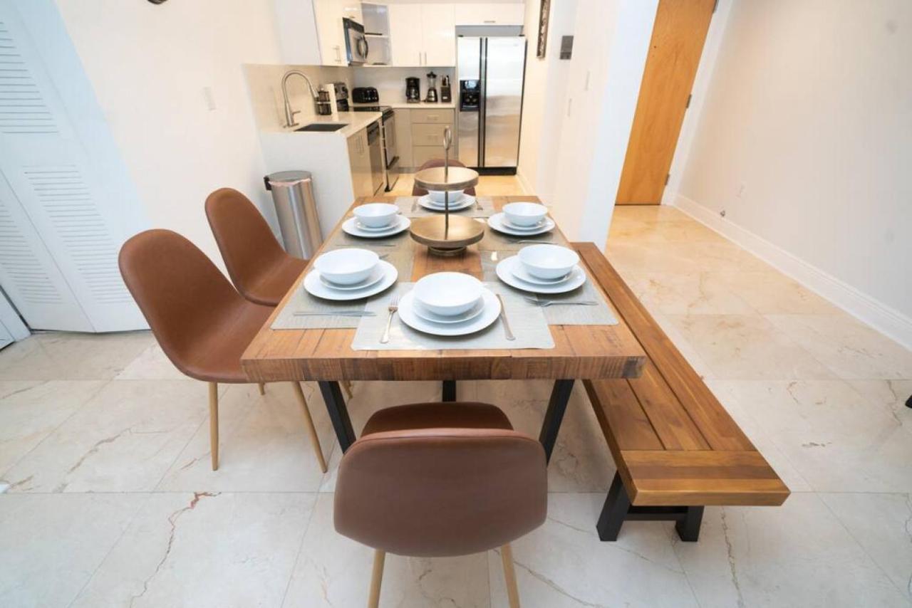 Holiday home 2bed 2 Bath Airbnb Friendly Building With Pool, Hot Tub, And Gym