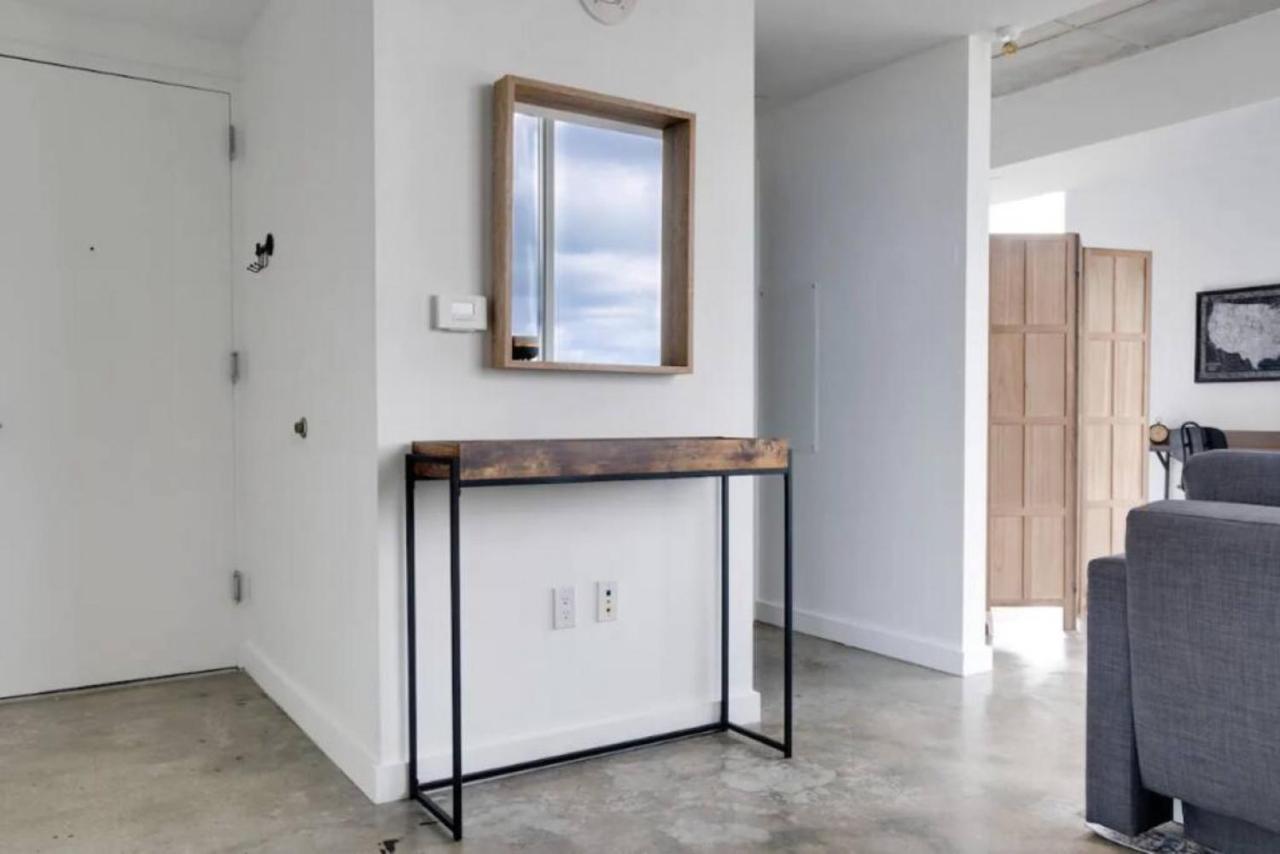 Sun-splashed 1br Unit In Dwtn With Wfh Miami