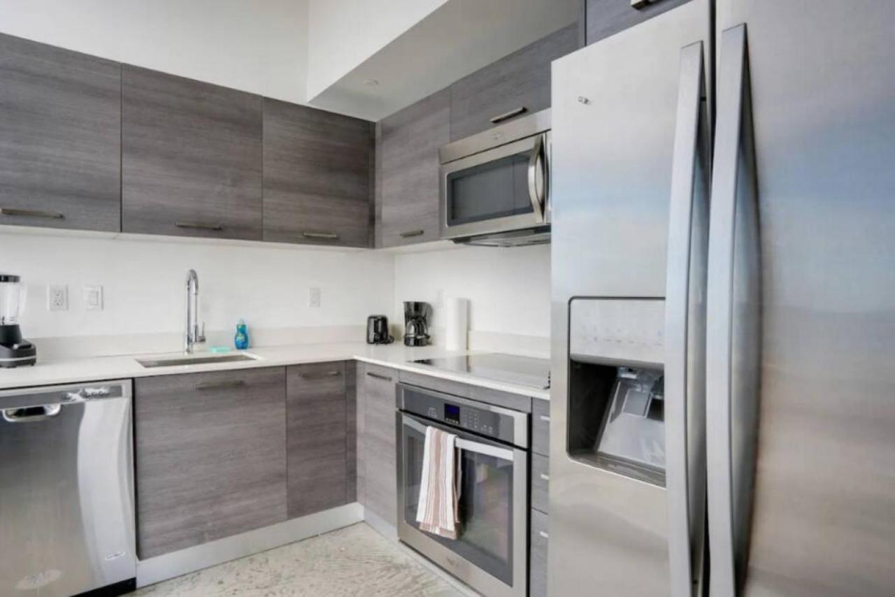 Sun-splashed 1br Unit In Dwtn With Wfh * Miami