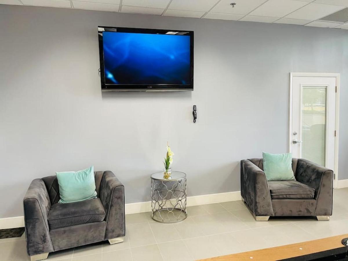 Airbnb-friendly Balcony Brickell With Parking Holiday home Miami