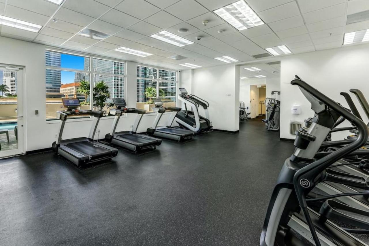 Penthouse With Ocean And Views In Lux Brickell Sleeps 4 *