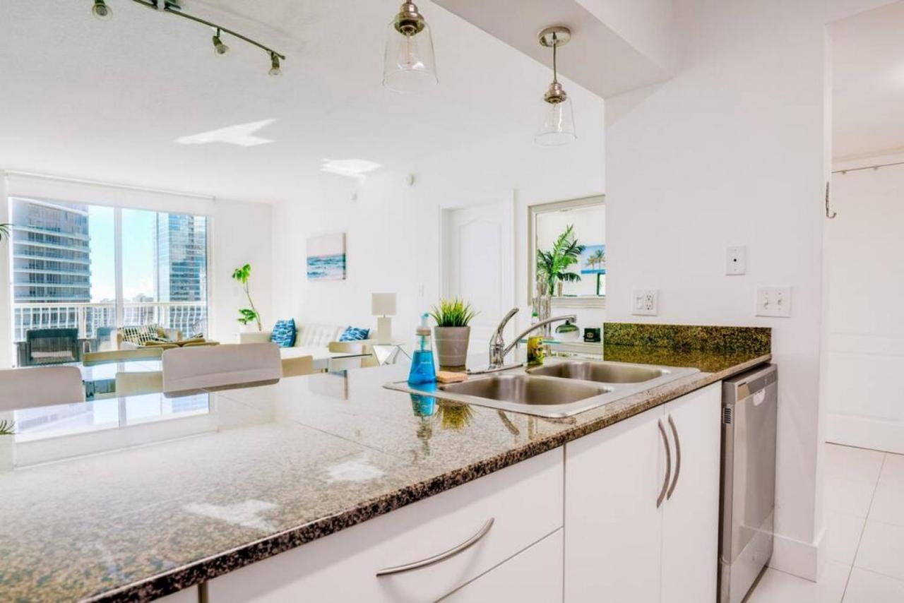 Penthouse With Ocean And Views In Lux Brickell Sleeps 4 Holiday home *