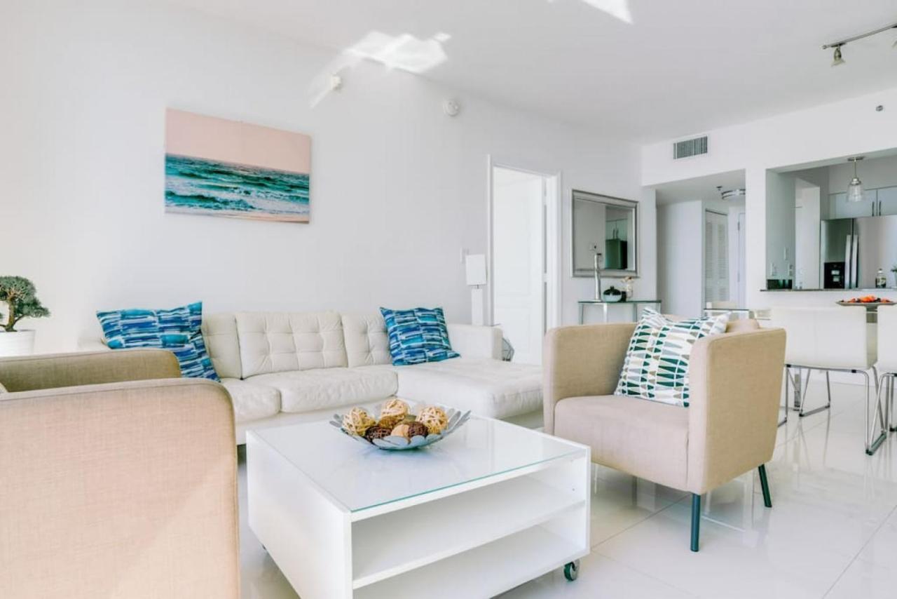 Penthouse With Ocean And Views In Lux Brickell Sleeps 4 *