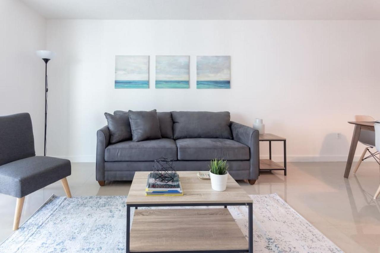 Sunshine Ocean And Views 1 Bedroom Paradise With Parking Miami
