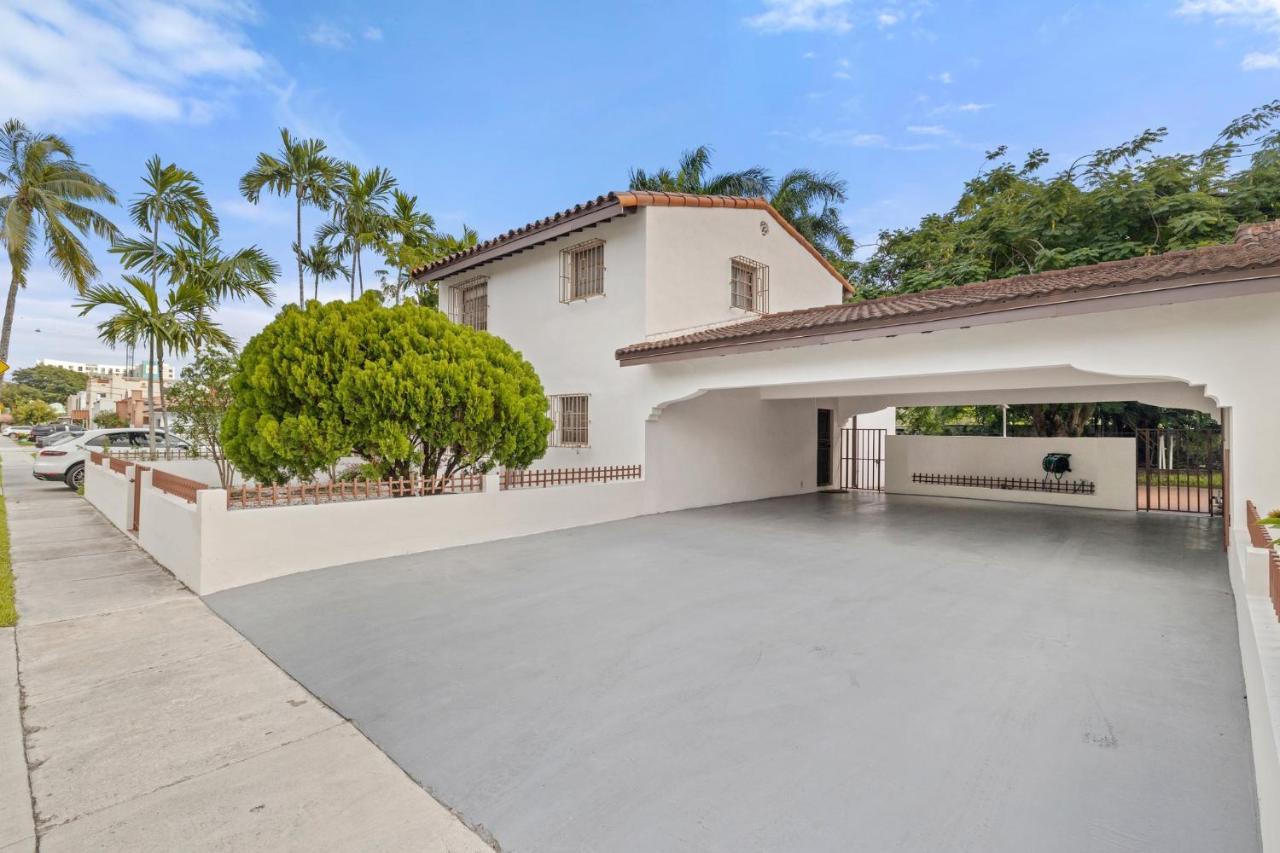 Holiday home Little Havana Retreat - Newly Remodeled By Loan Depot Stadium! *