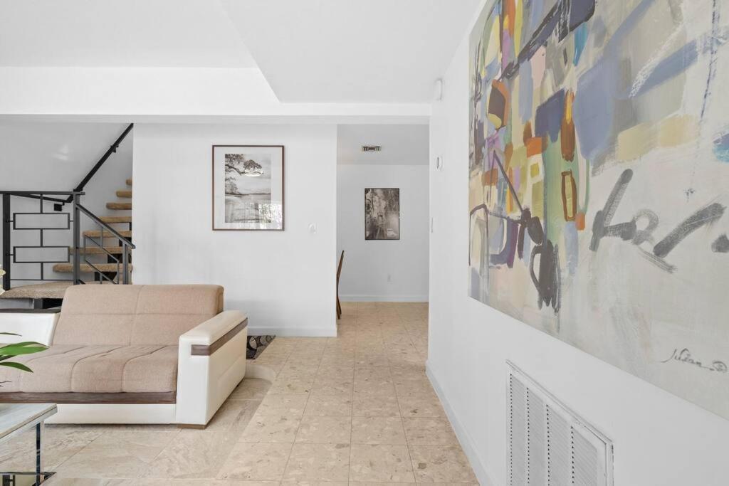 Holiday home Little Havana Retreat - Newly Remodeled By Loan Depot Stadium! *
