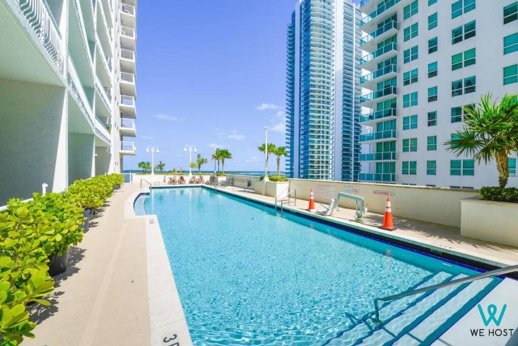 Apartment We Host - Amazing Brickell With Ocean-pool View *