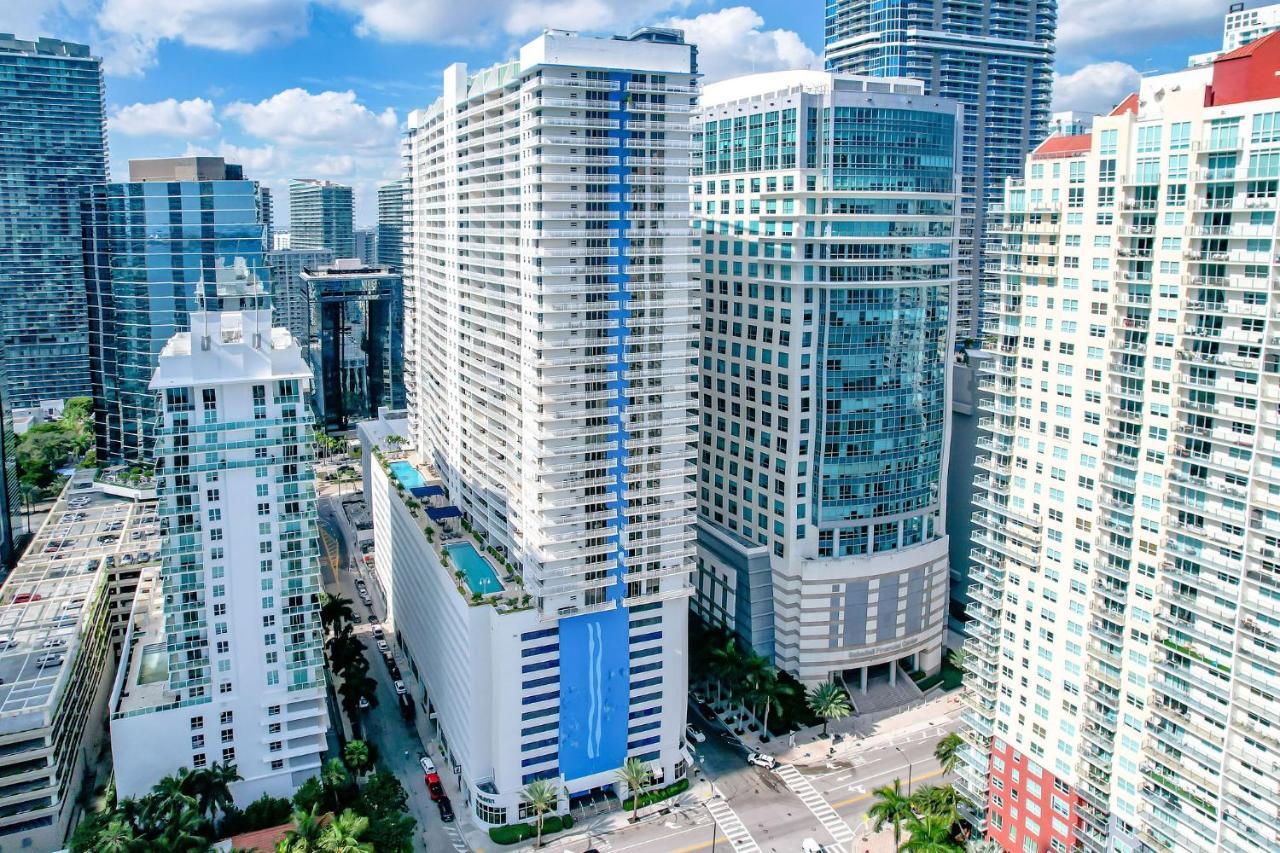 Apartment Downtown Brickell Spacious 4 Bedrooms 6 Beds