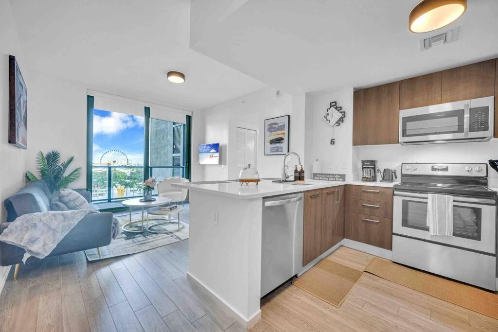 Apartamento Spacious 2 Beds With Ocean View *